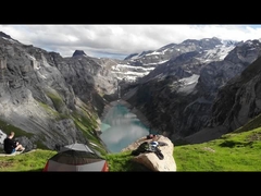 แผงเซลล์แสงอาทิตย์แบบยืดหยุ่น